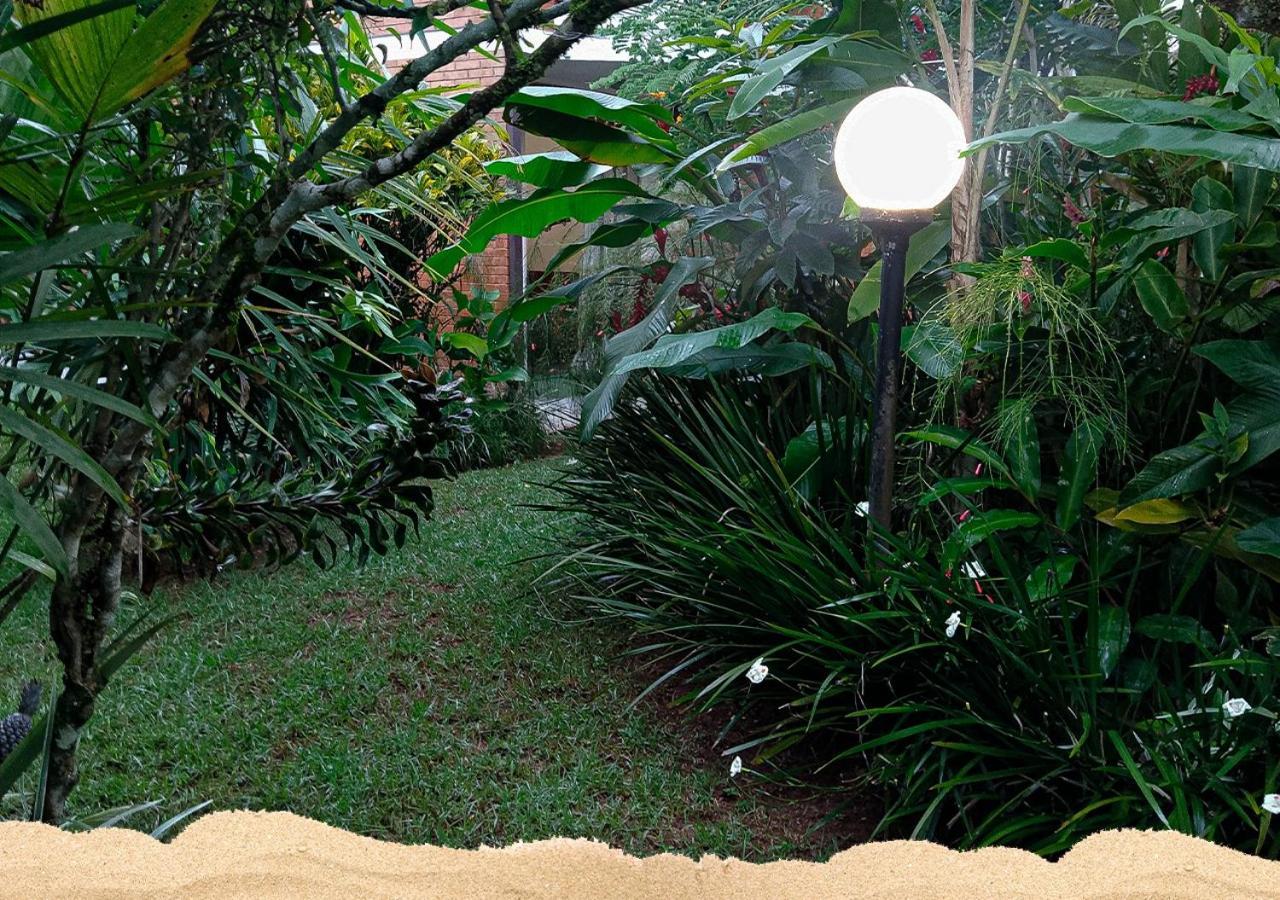 Condominio Jardins De Anchieta Ubatuba Kültér fotó